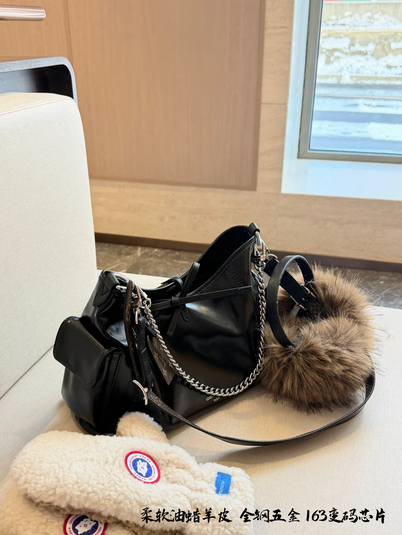 Louis Vuitton Sheepskin Shoulder Bag in Black · view 6