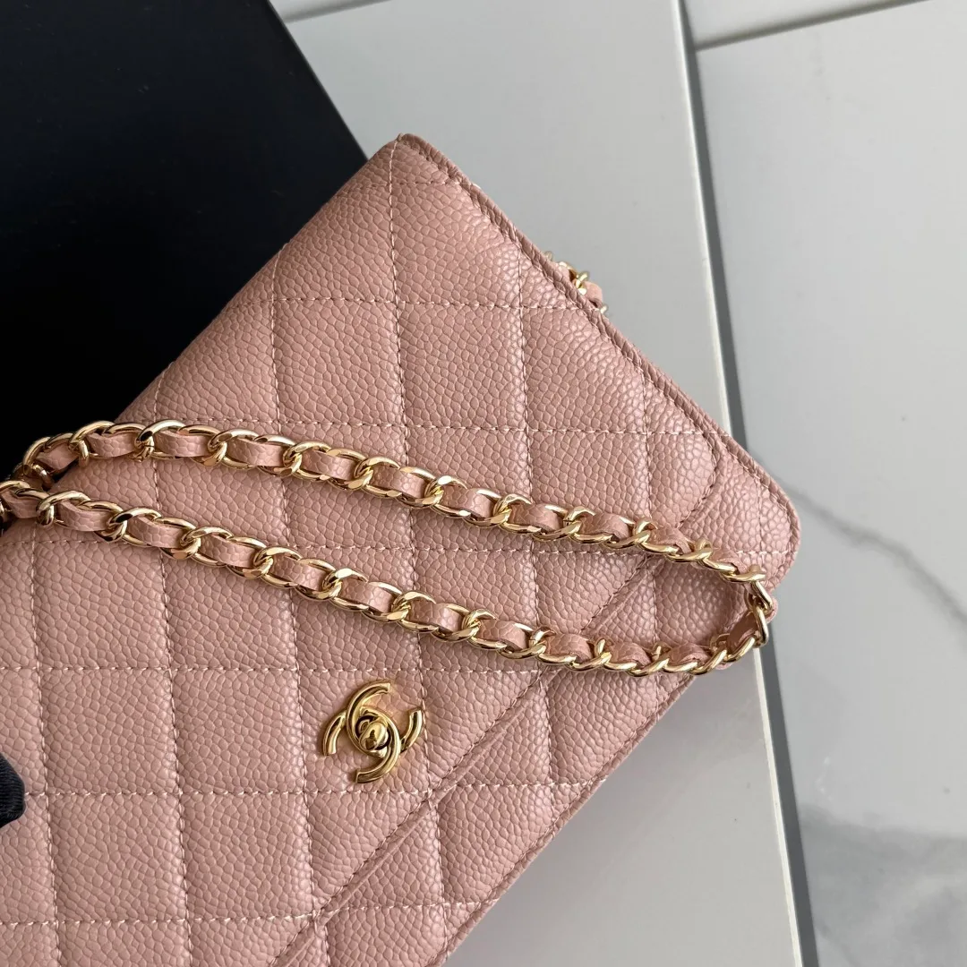 Chanel Calfskin Quilted Clutch in Pink · view 7
