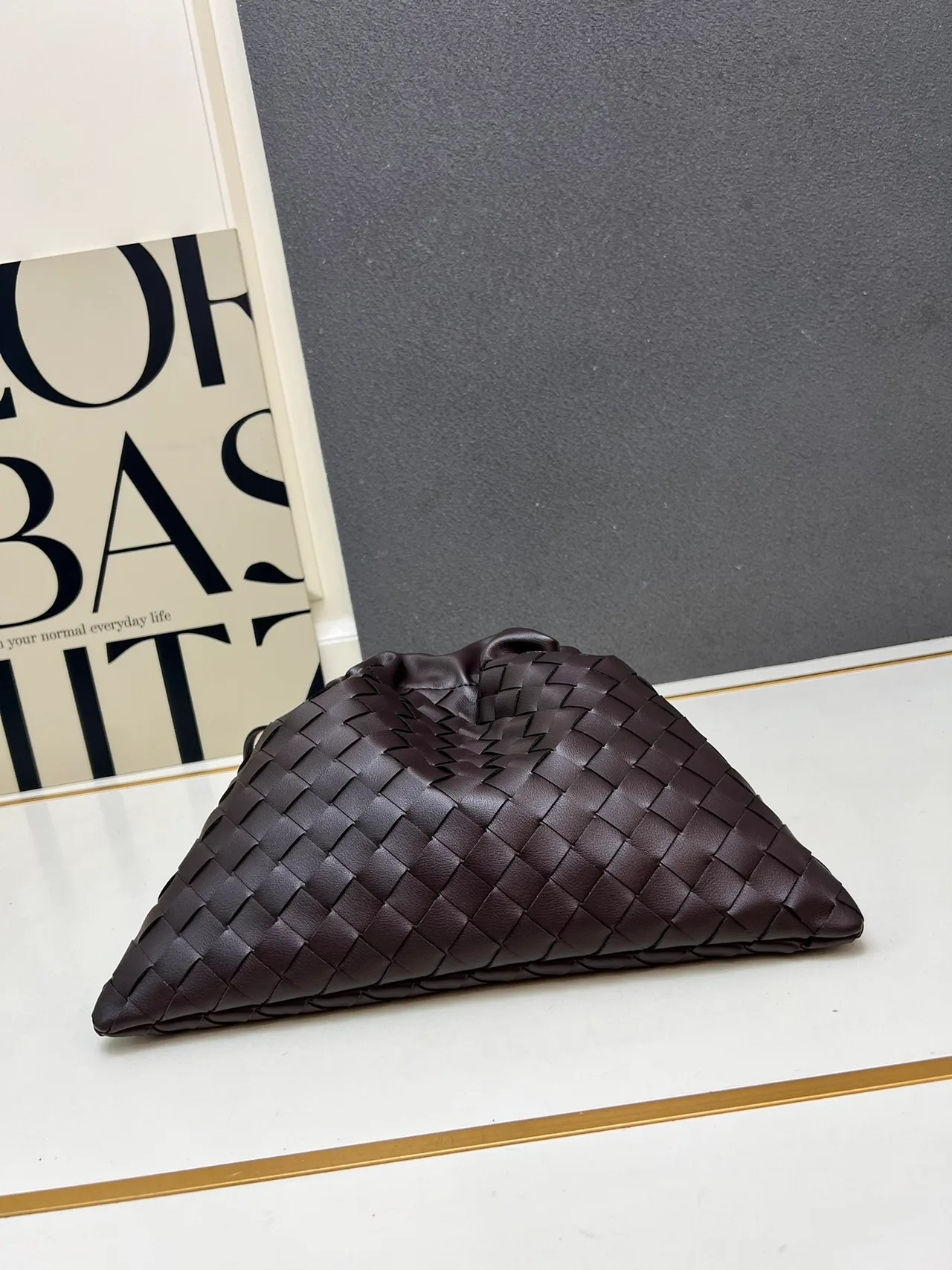 Bottega Veneta Smooth Woven Drawstring Pouch in Brown · view 5