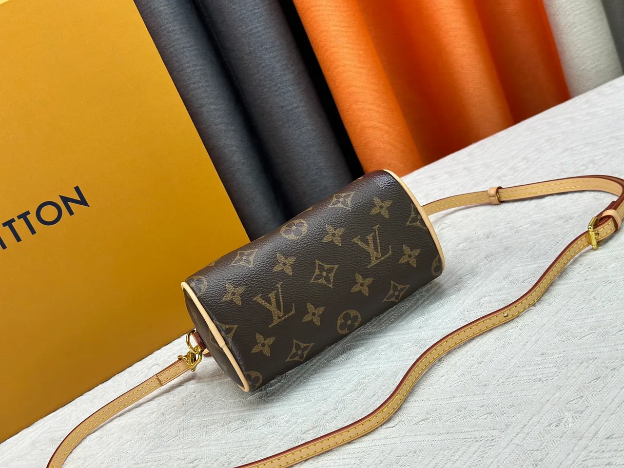 Louis Vuitton Leather Nano Speedy Handbag in Brown · view 5