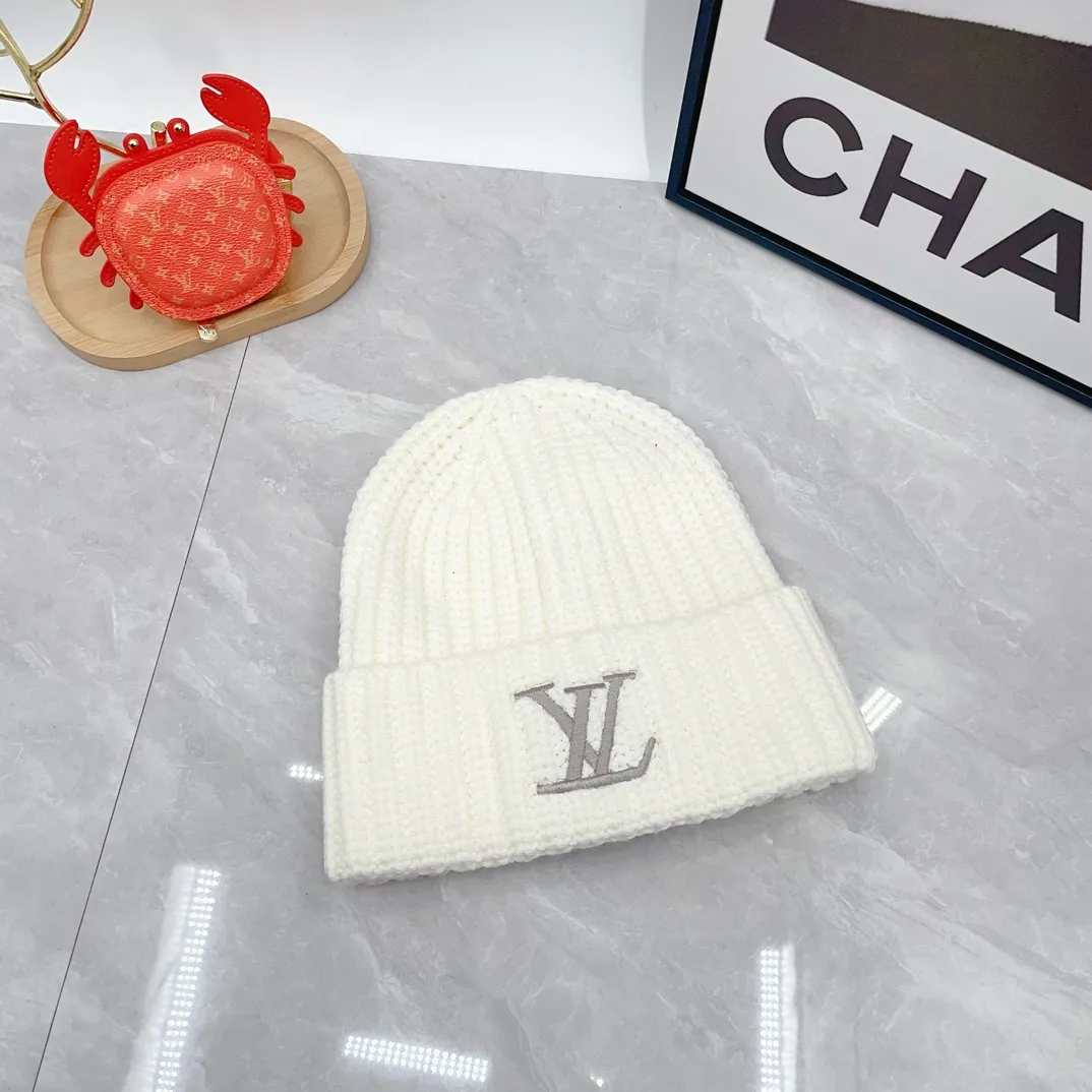 Louis Vuitton Wool Ribbed Embroidered Beanie in White · view 7