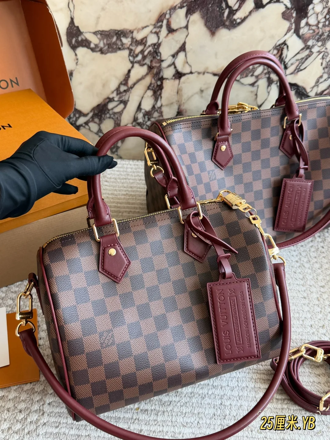 Louis Vuitton Speedy 30 Pillow Handbag in Brown · view 6