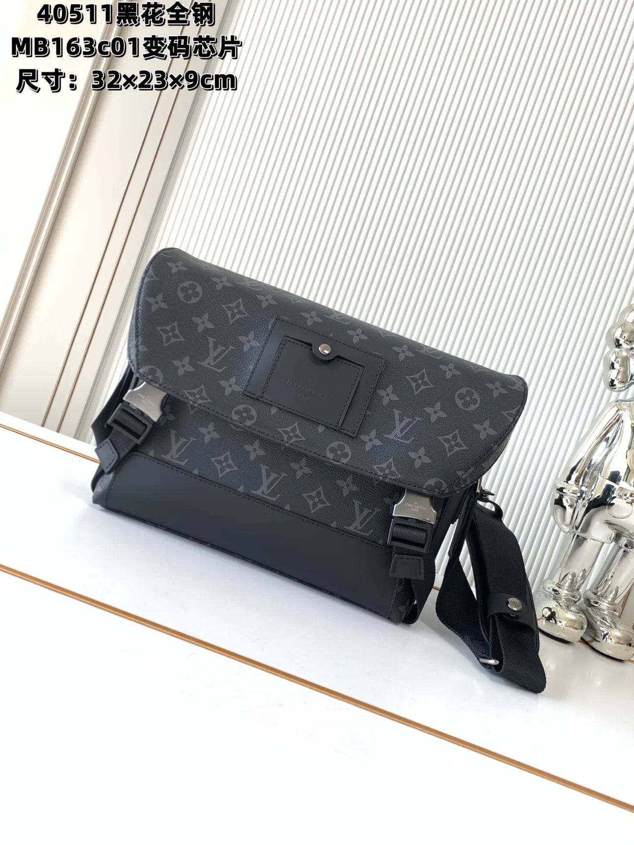 Louis Vuitton Canvas Monogram Handbag in Grey · view 1