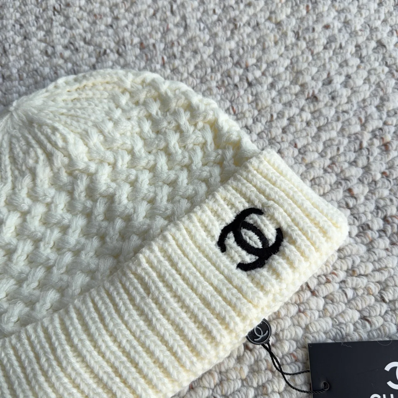 Chanel Beanie in White · view 7