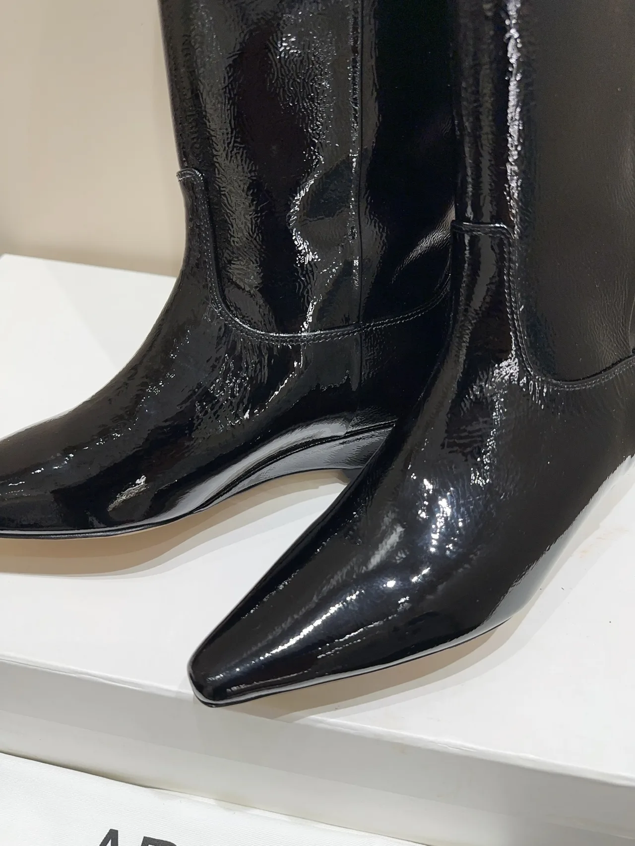 Arket Cowhide Sheepskin Glossy Pointed-Toe Knee-High Boots in Black · view 6