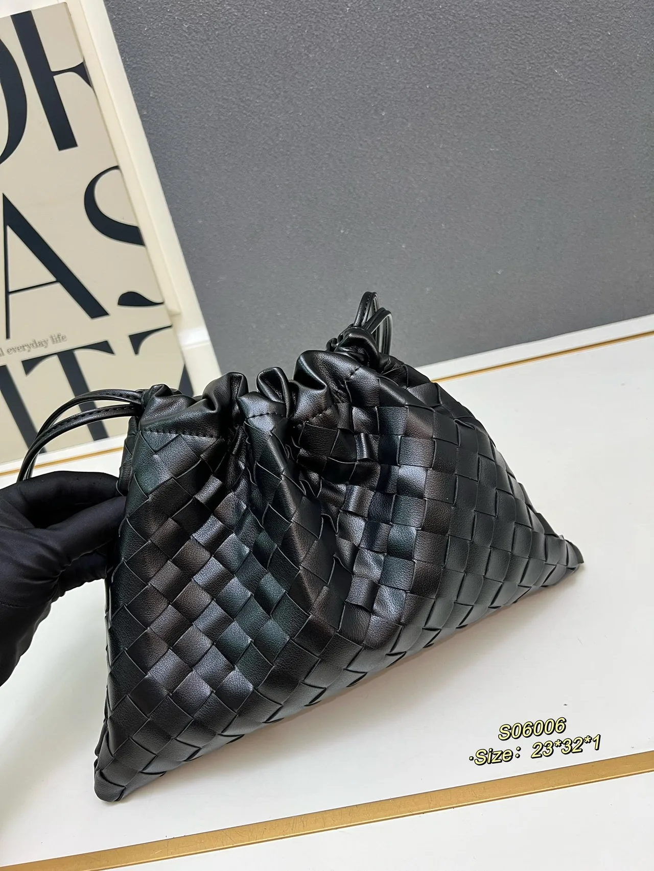 Bottega Veneta Woven Glossy Shoulder Bag in Black · view 2