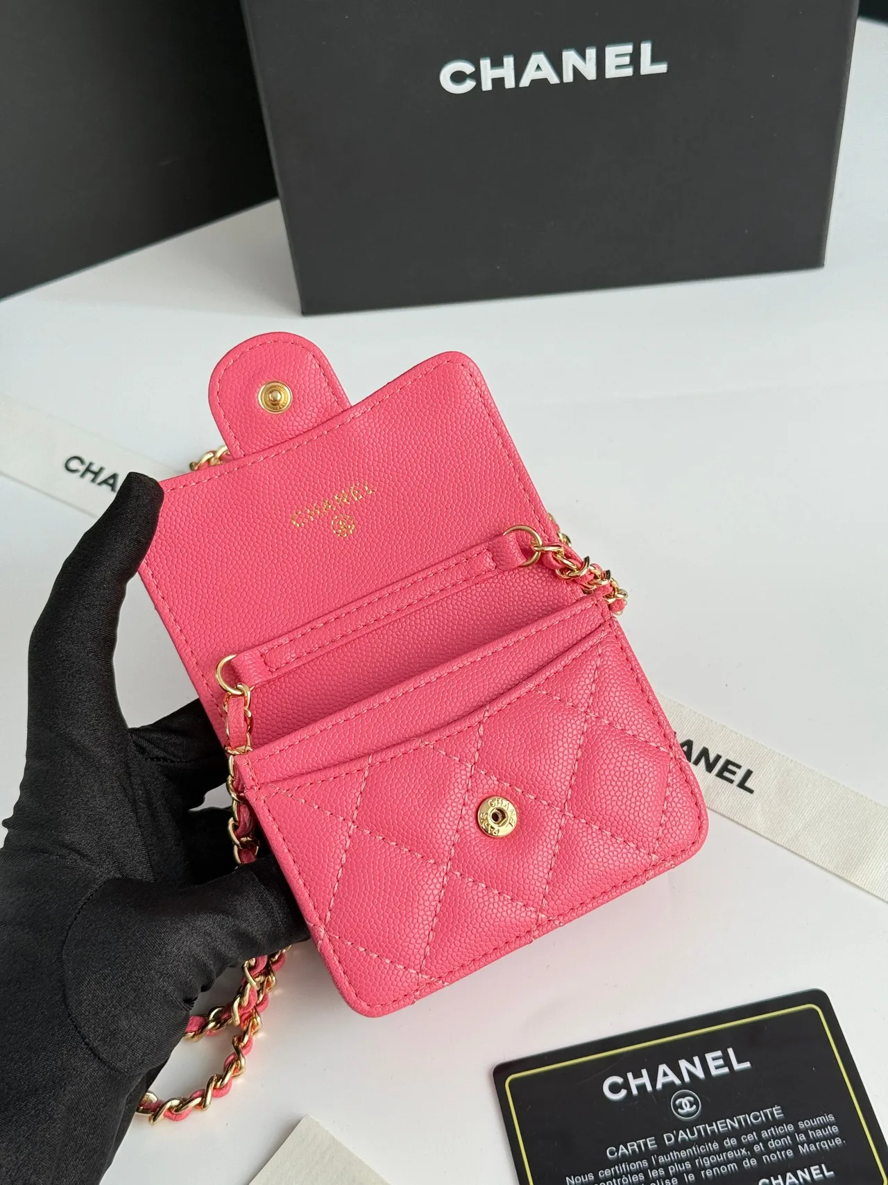 Chanel Quilted Wallet in Pink · view 6