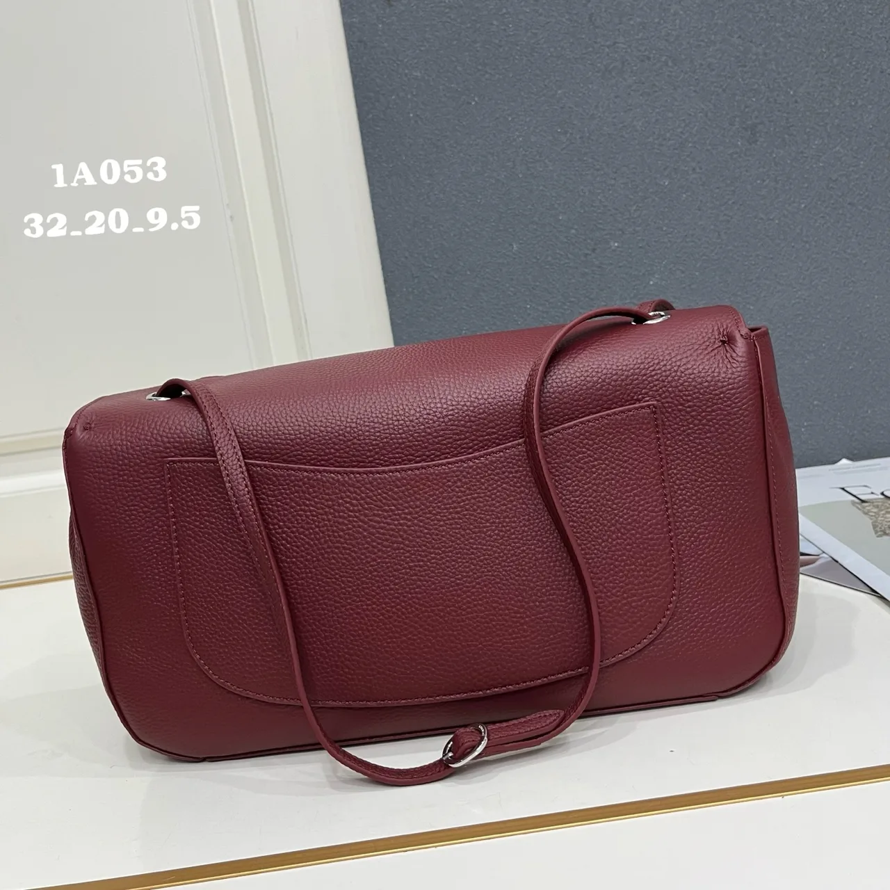 Chanel Smooth Handbag in Burgundy · view 2