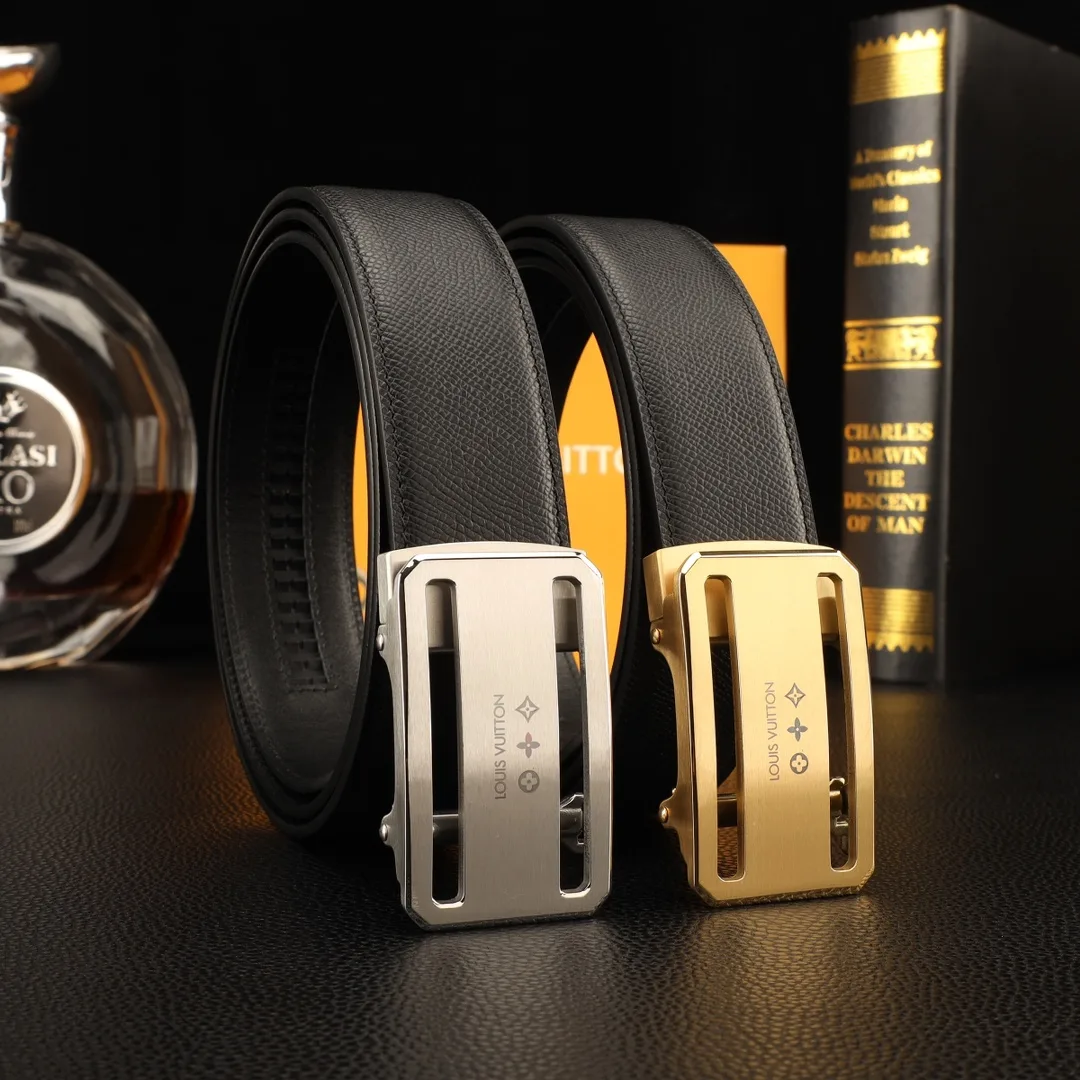Louis Vuitton Automatic Belt in Black · view 8
