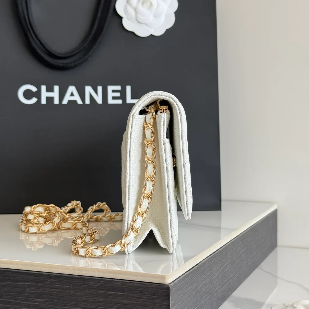 Chanel Calfskin Quilted Clutch in White · view 4