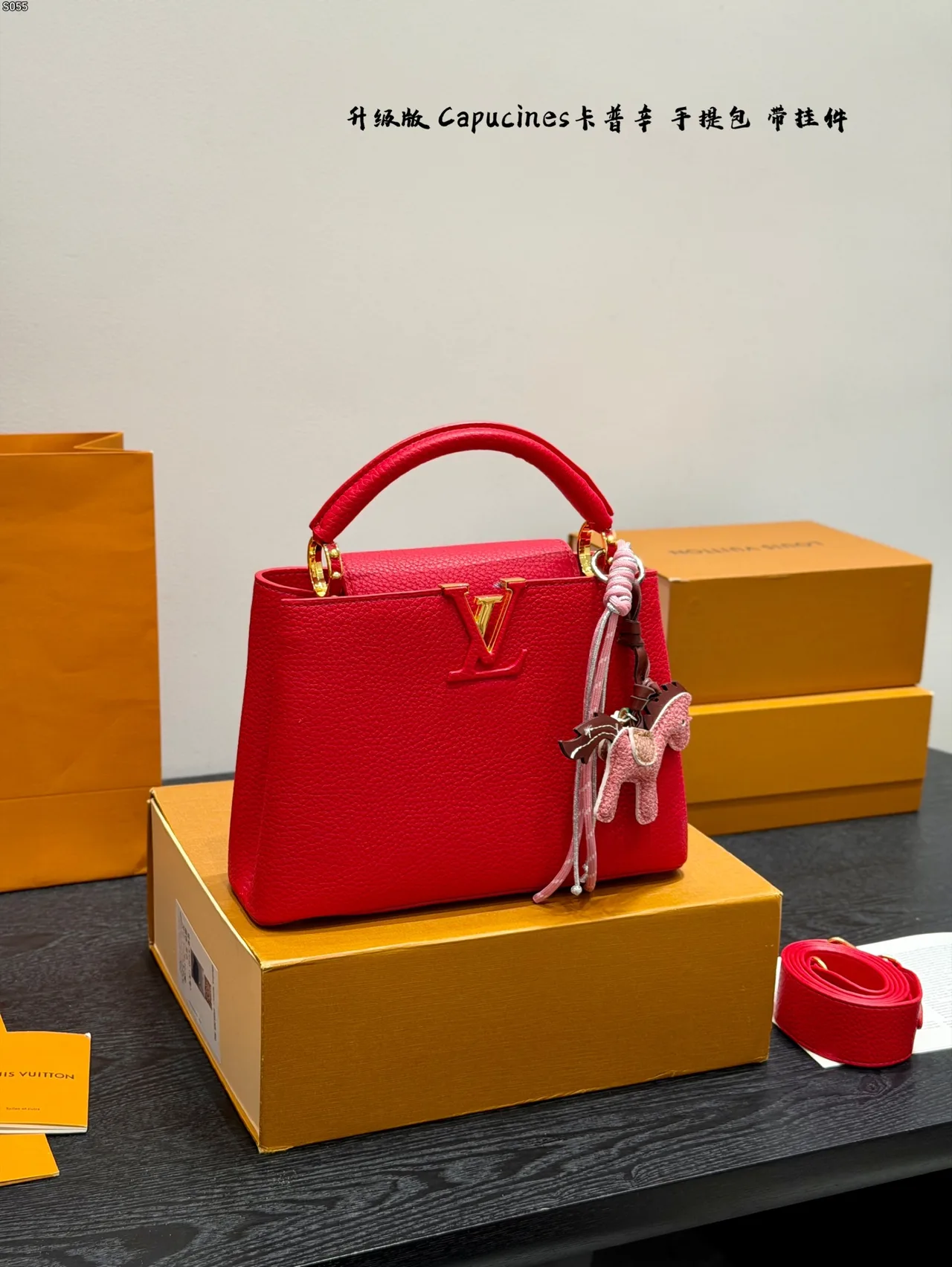 Louis Vuitton Top-Handle Bag in Grey / Red / White / Black · view 2