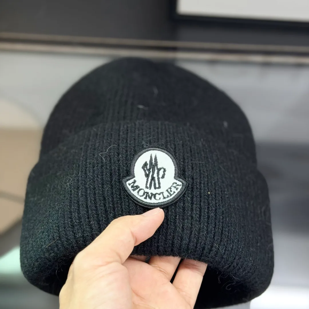 Moncler Beanie in Black · view 6