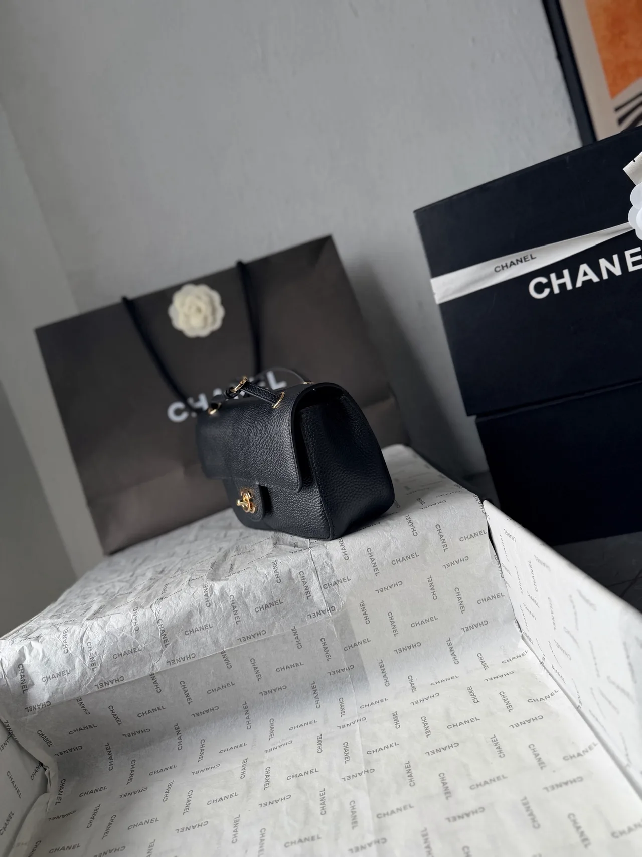 Chanel Cowhide Quilted Clutch in Black · view 3