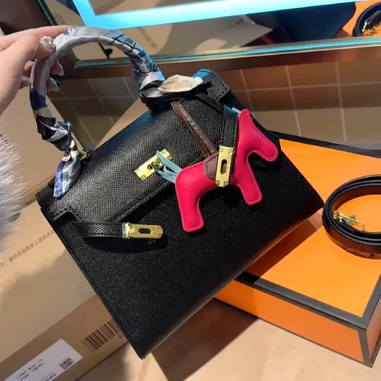 Hermes Kelly Bag in Blue / Grey / Pink / White / Tan / Black · view 8