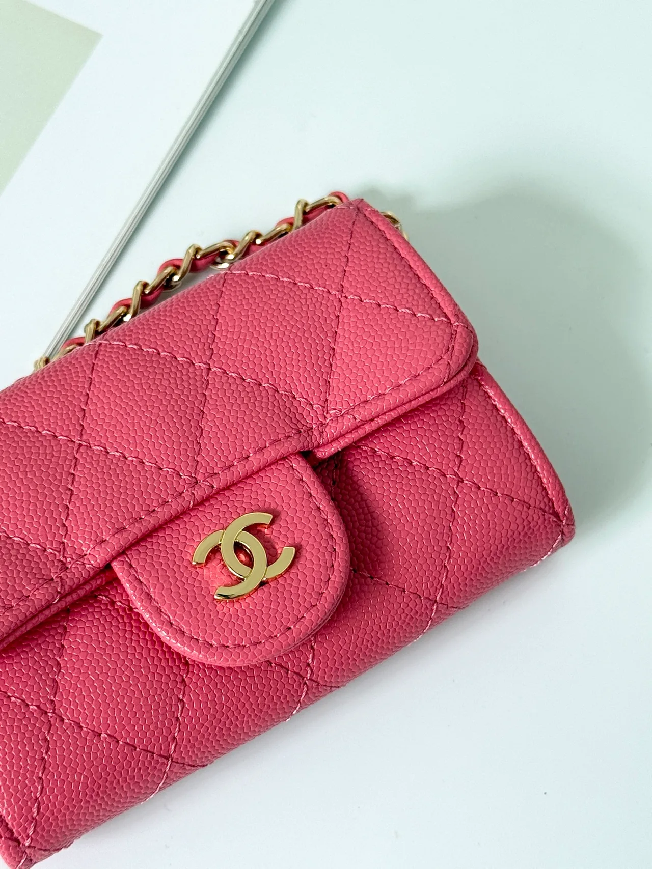 Chanel Quilted Handbag in Pink · view 4