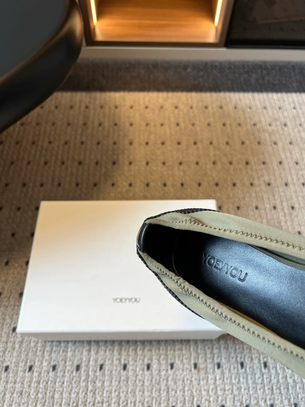YOEYYOU Square-Toe Shoes in Black · view 8