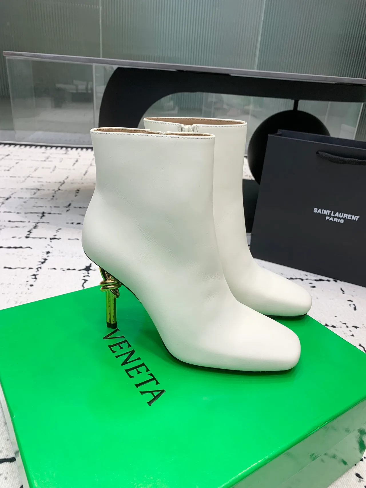 Bottega Veneta Calfskin Glossy Knot-Heel Ankle Boots in White · view 2