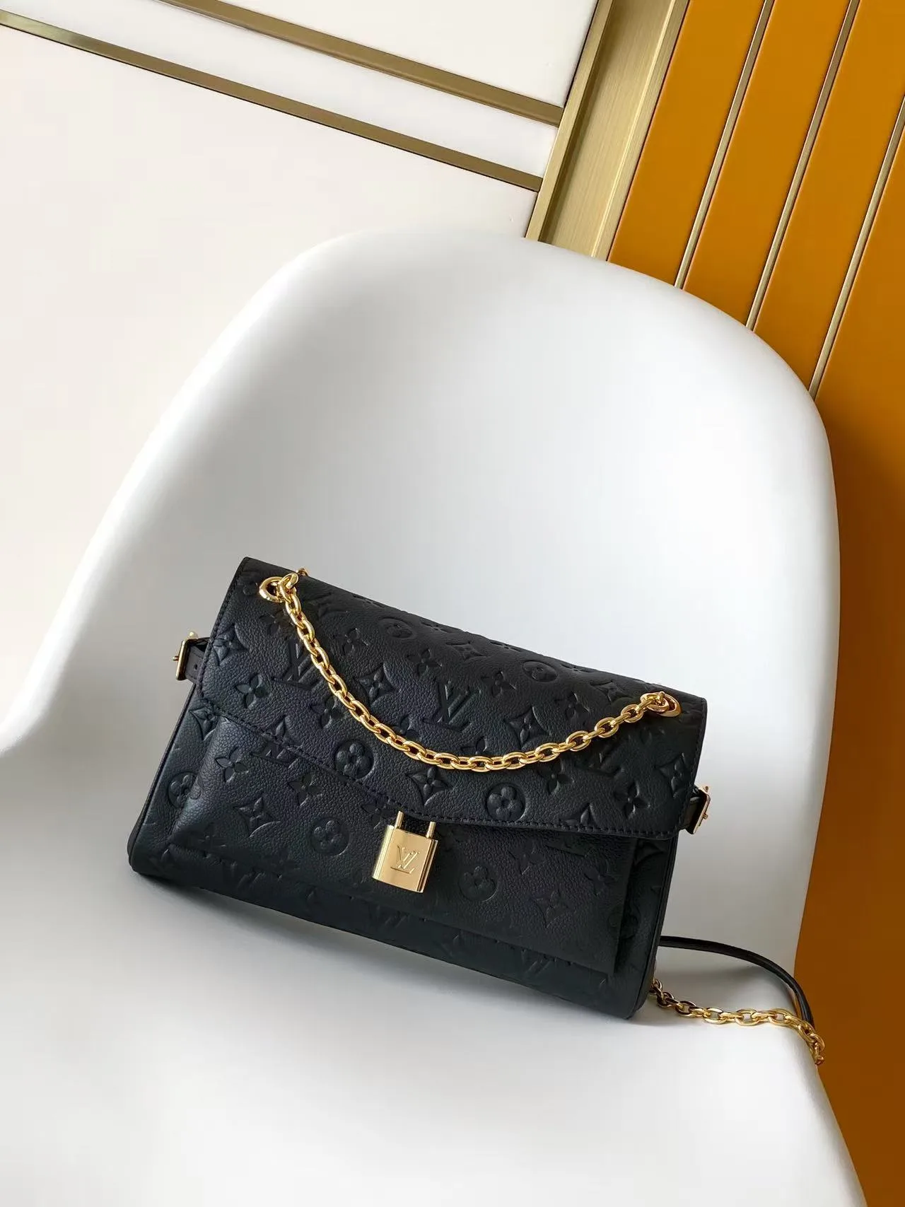 Louis Vuitton Cowhide Anytime Flap Shoulder Bag in Black · view 1