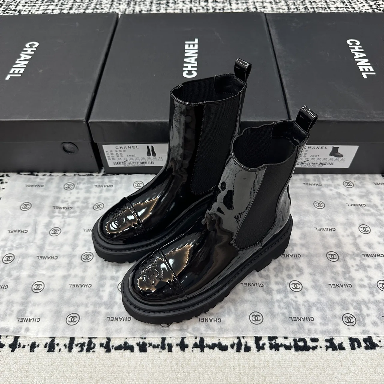 Chanel Chelsea Boots in Black · view 2