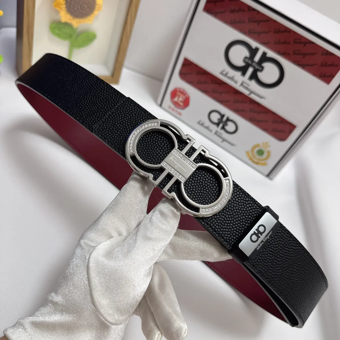 Ferragamo Cowhide Glossy Belt in Black · view 5
