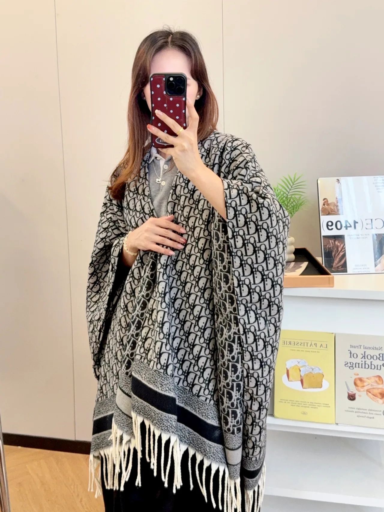 Dior Cashmere Poncho in White · view 4
