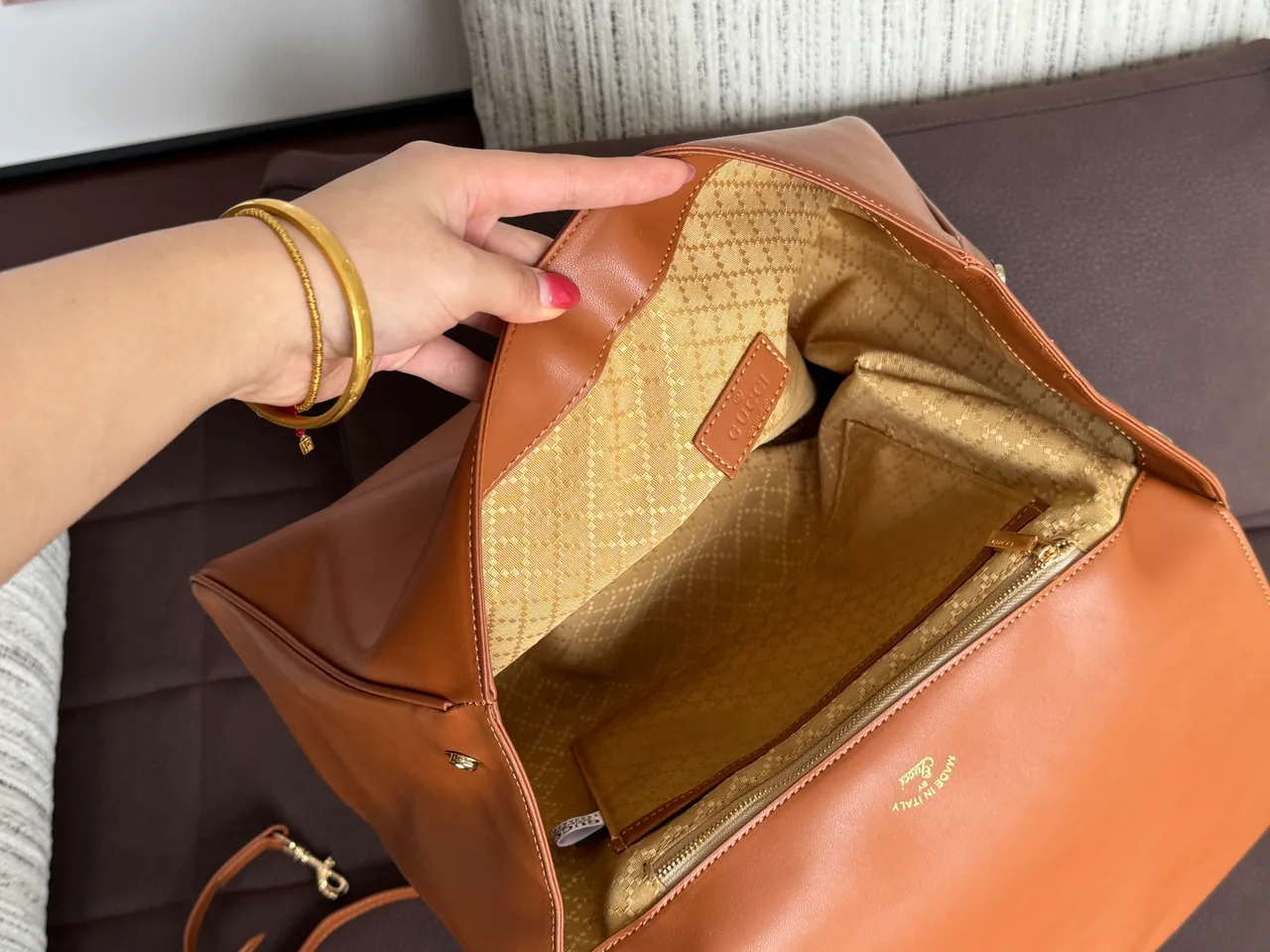 Gucci Quilted Striped Crossbody Bag in Tan · view 8