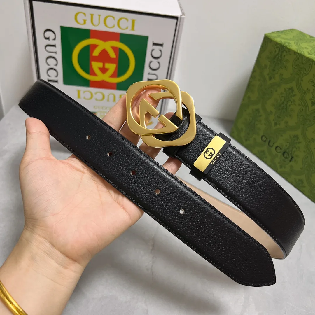 Gucci Cowhide Belt in Black · view 3