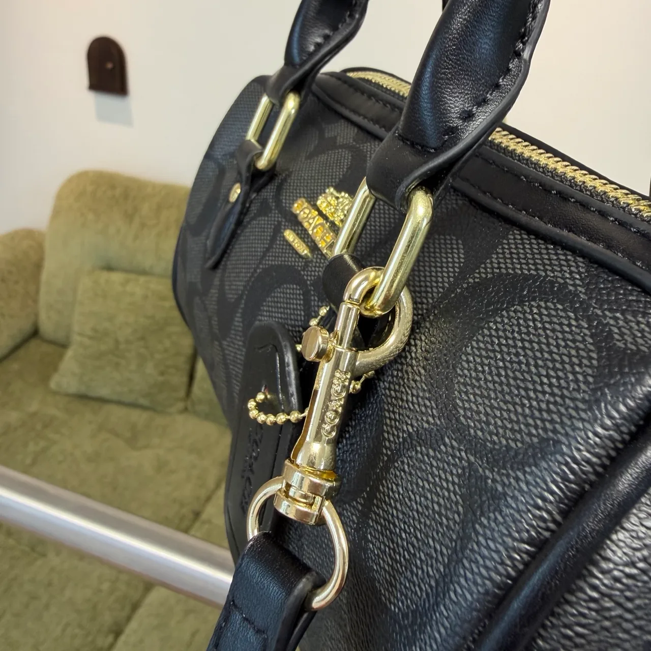 Coach Signature mini bowling bag in Grey / Beige / Pink / Brown / Black · view 4