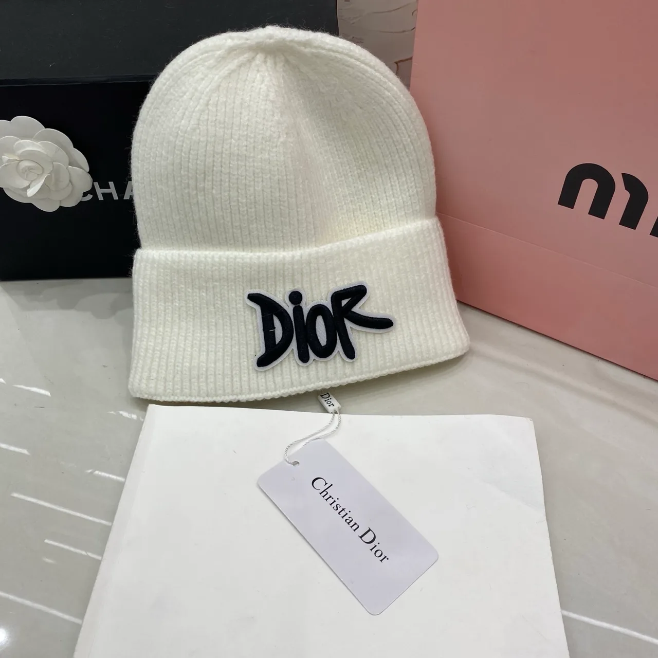 Dior Logo knit beanie in Black & White · view 4