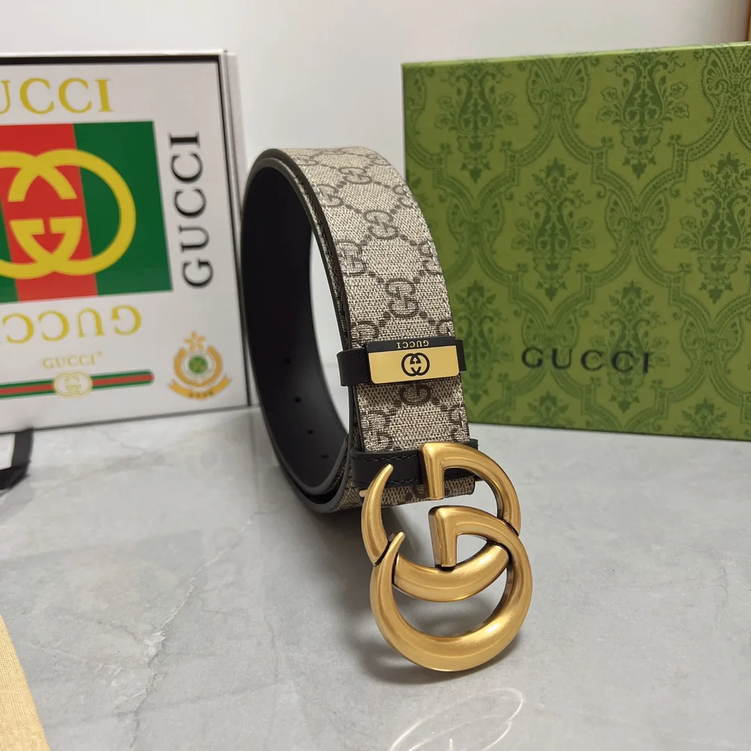Gucci Cowhide Belt in Black · view 1