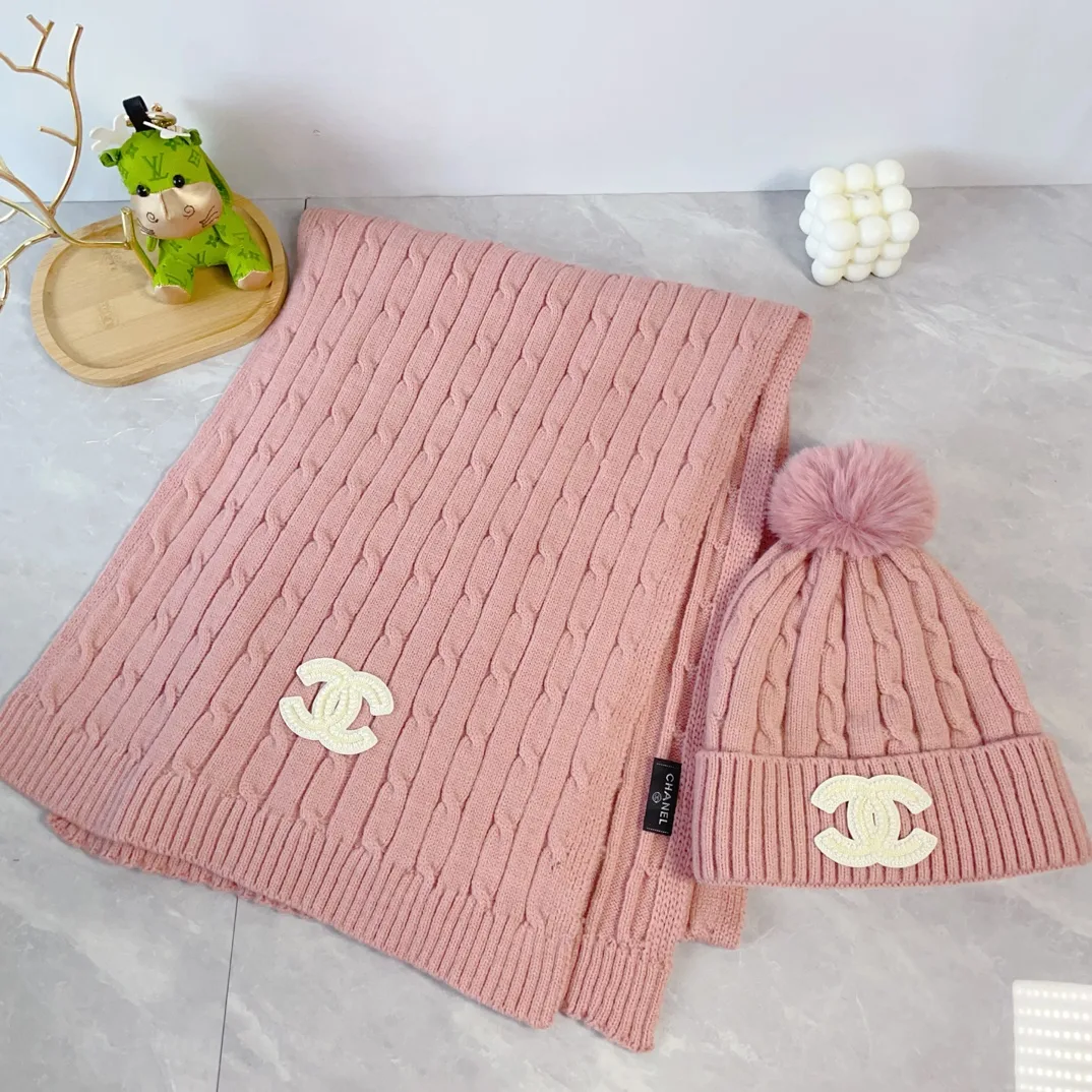 Chanel Wool Hat and Scarf Set in Pink · view 1