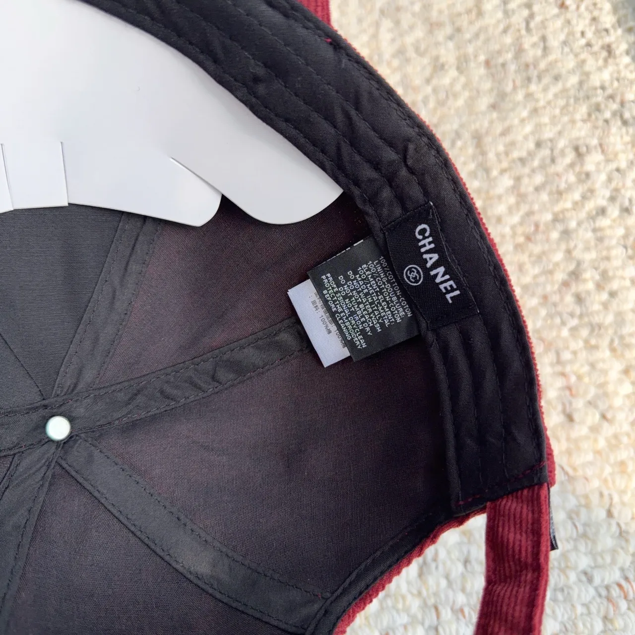 Chanel Baseball Cap in Burgundy · view 8