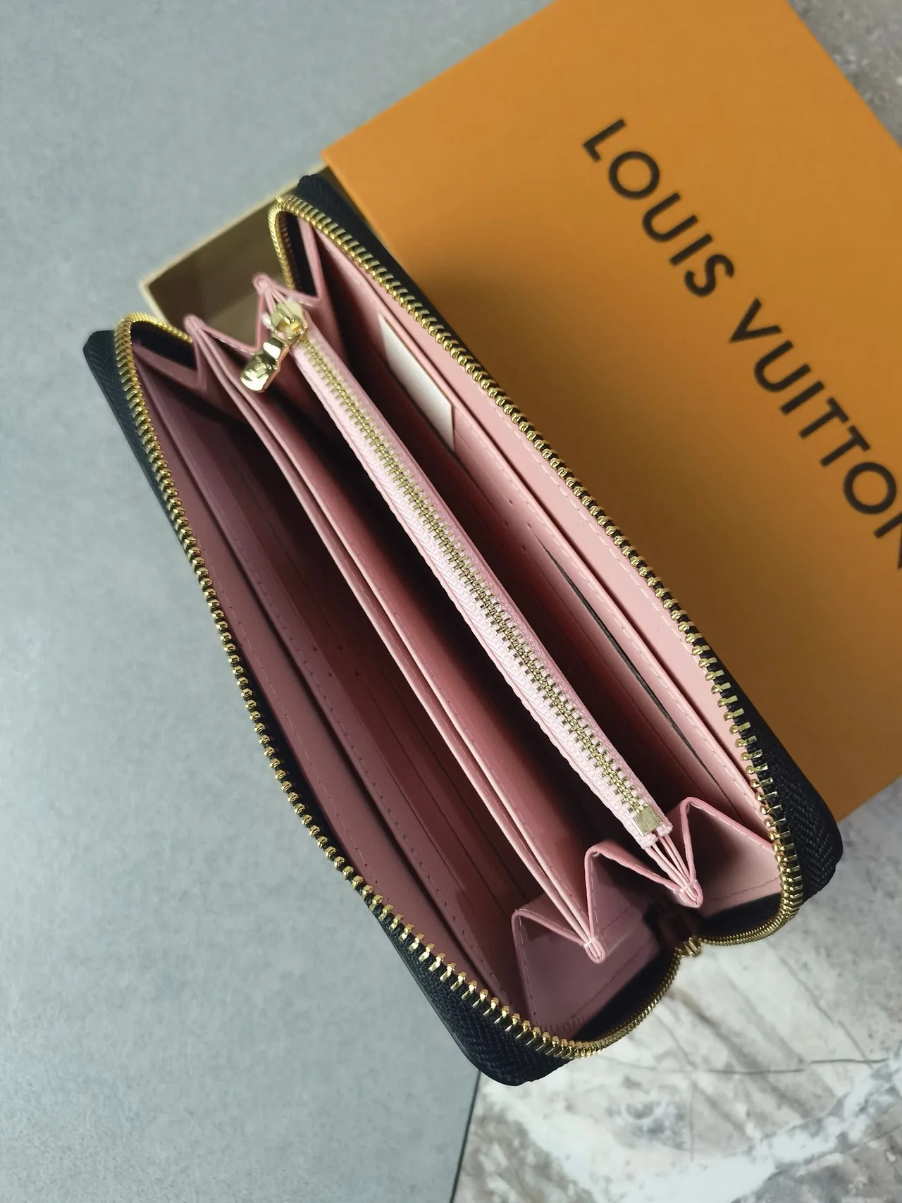 Louis Vuitton Lambskin Wallet in Black · view 5