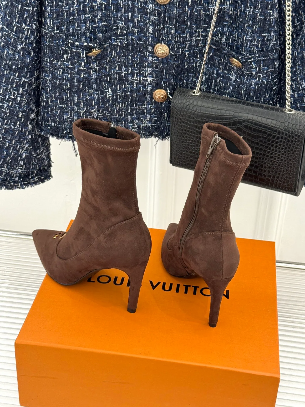 Louis Vuitton Denim Suede-Look Pointed-Toe Pumps in Brown · view 4
