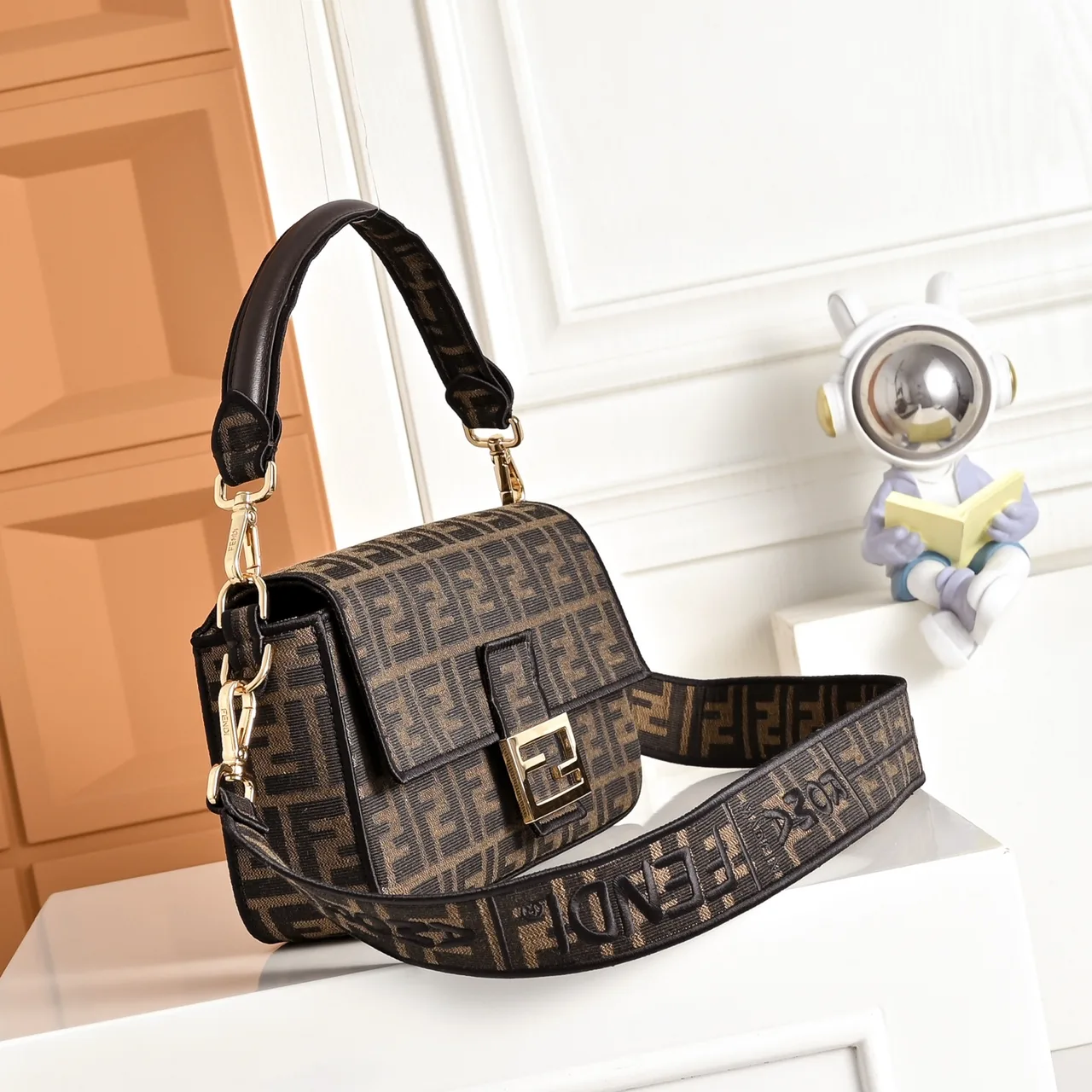 Fendi FF Monogram Baguette Bag in Brown · view 3