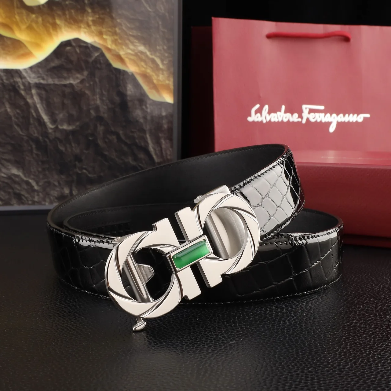Ferragamo Gancini automatic belt in Black · view 3