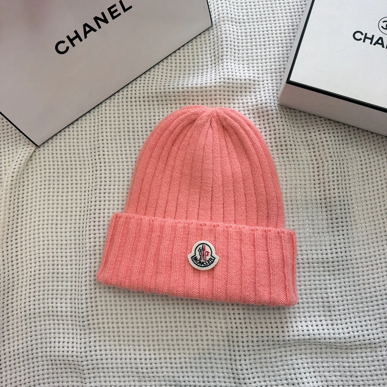 Moncler Ribbed beanie in Yellow & Pink & Purple & Black & Blue & Grey & Cream · view 3