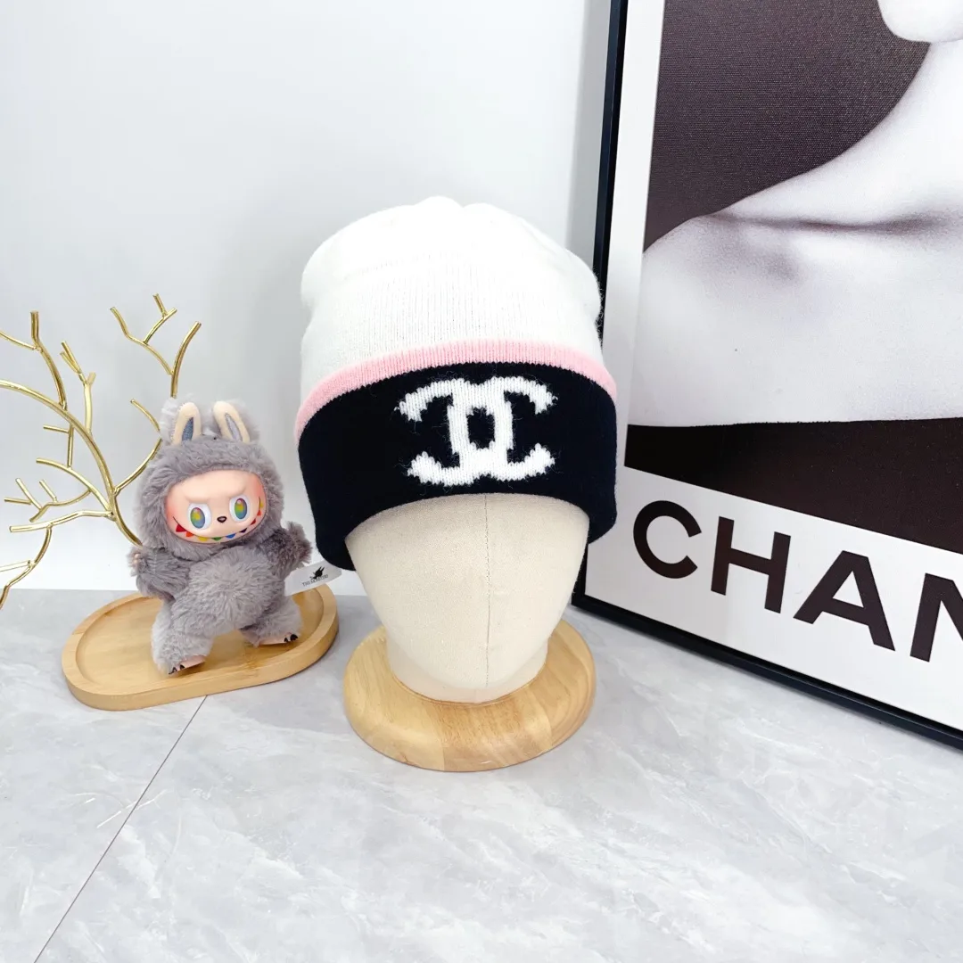 Chanel Beanie in White · view 4