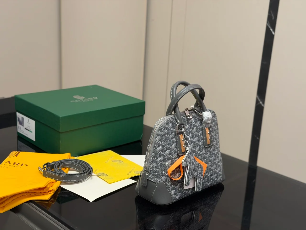 Goyard Leather Monogram Vendome Handbag in Grey · view 4