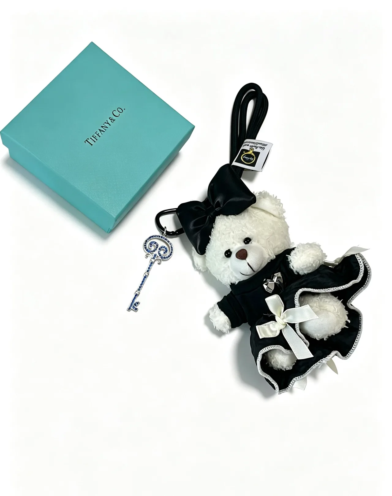 Tiffany & Co. Cat Keychain in White · view 5