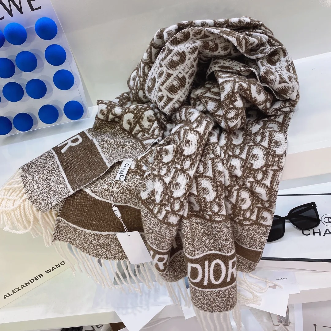 Dior Oblique Fringe Scarf in Brown / Red / Black / Grey · view 6