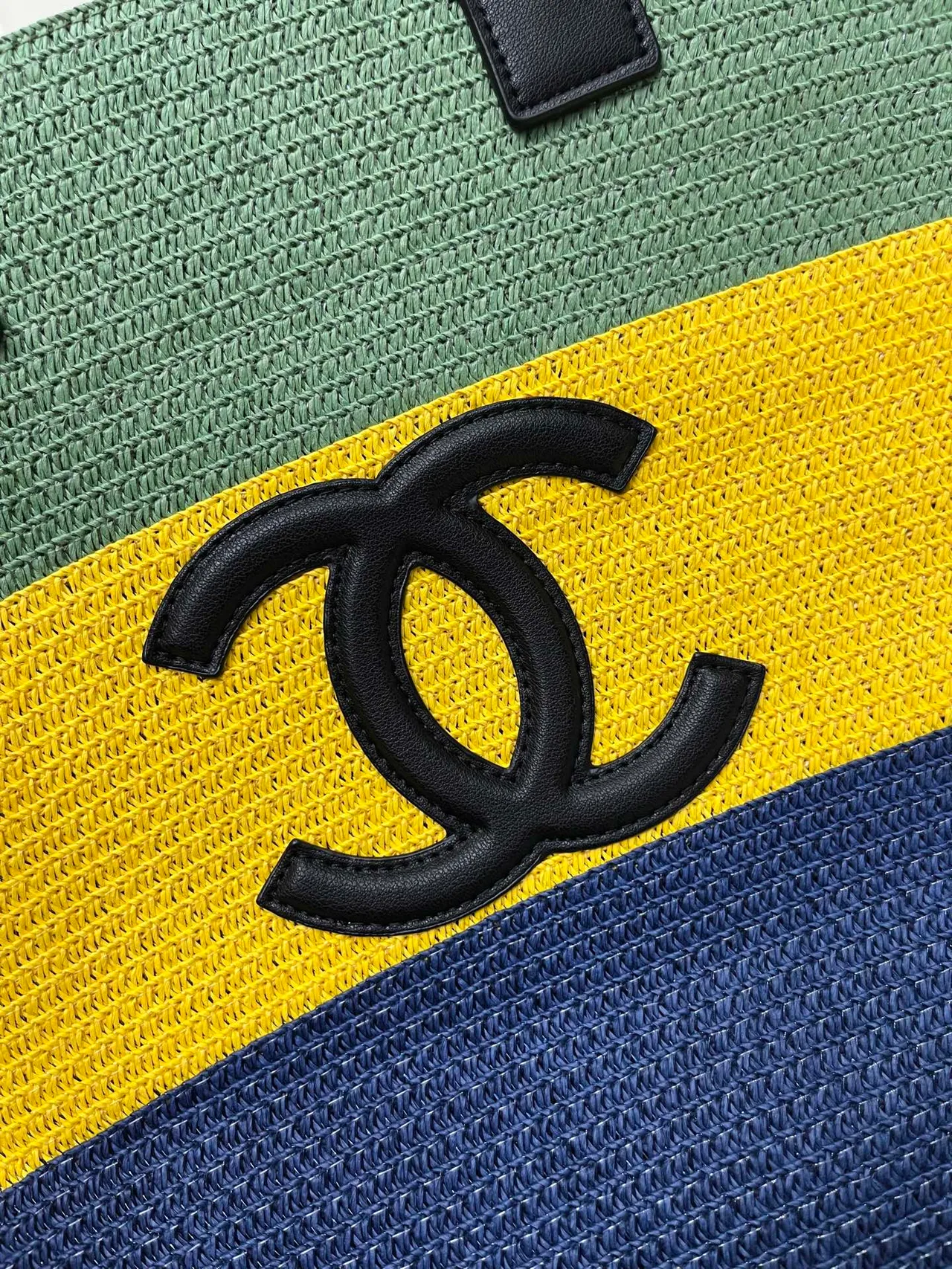 Chanel Calfskin Woven Tote in Green · view 6