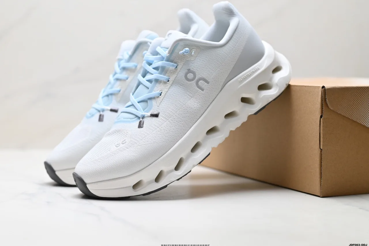 On Mesh-Upper Low-Top Sneakers in White · view 6