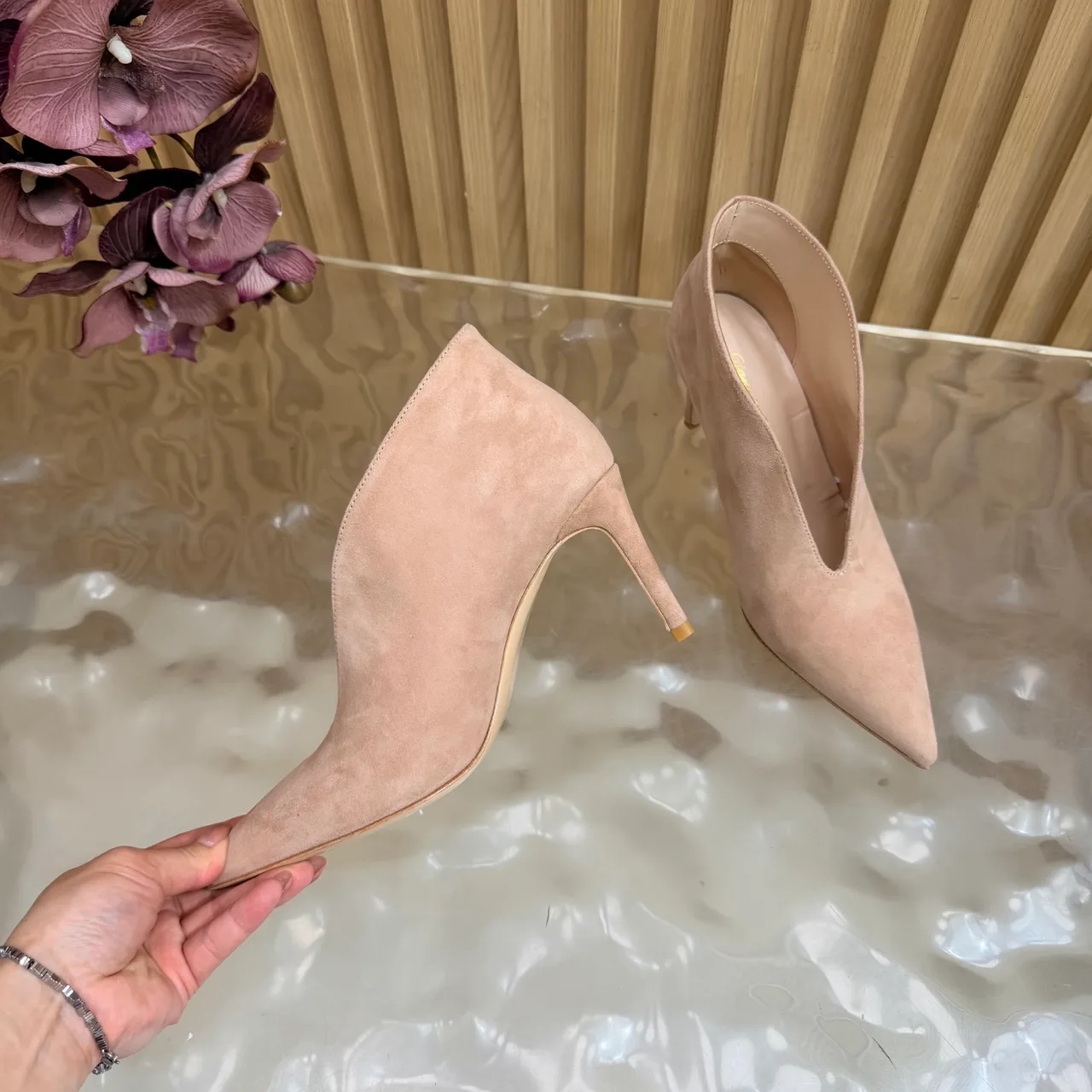 Gianvito Rossi Pointed-Toe Heeled Ankle Boots in Beige · view 8