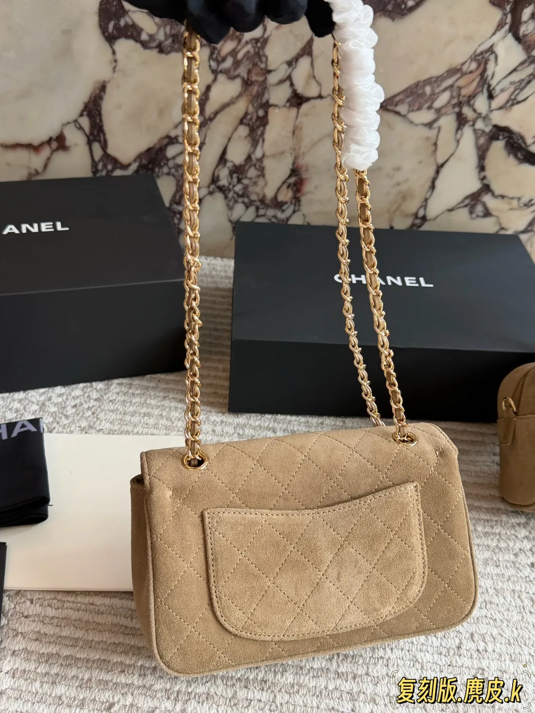 Chanel Quilted Clutch in Beige · view 6