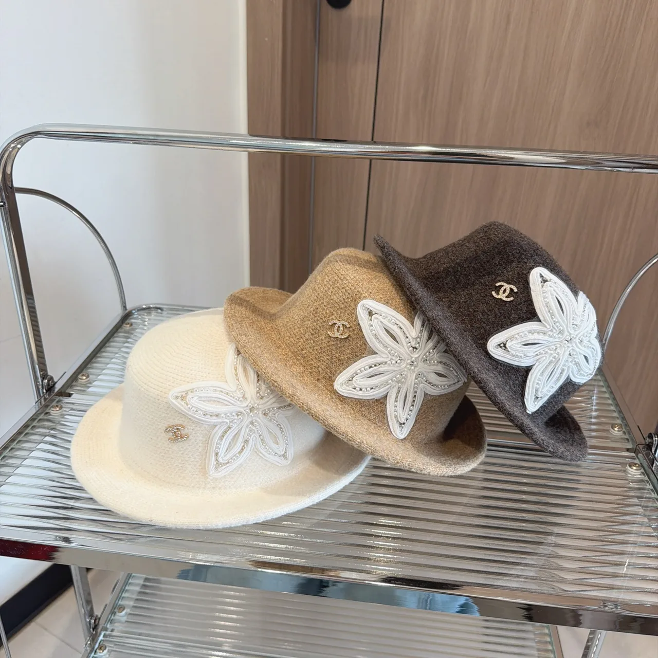 Chanel Flower knit bucket hat in Brown & Grey & Black & Cream & Red · view 6