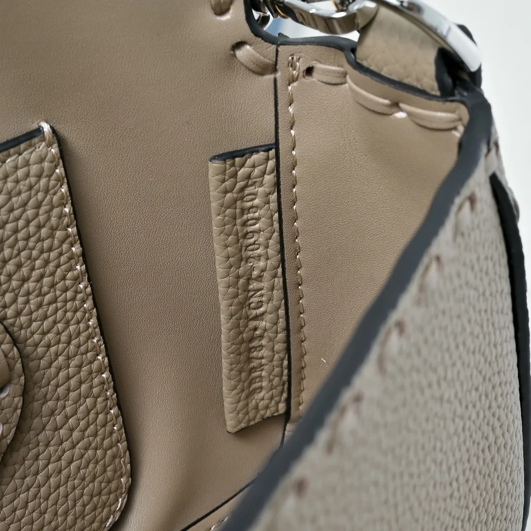 Fendi Baguette Smooth Bag in Grey · view 8