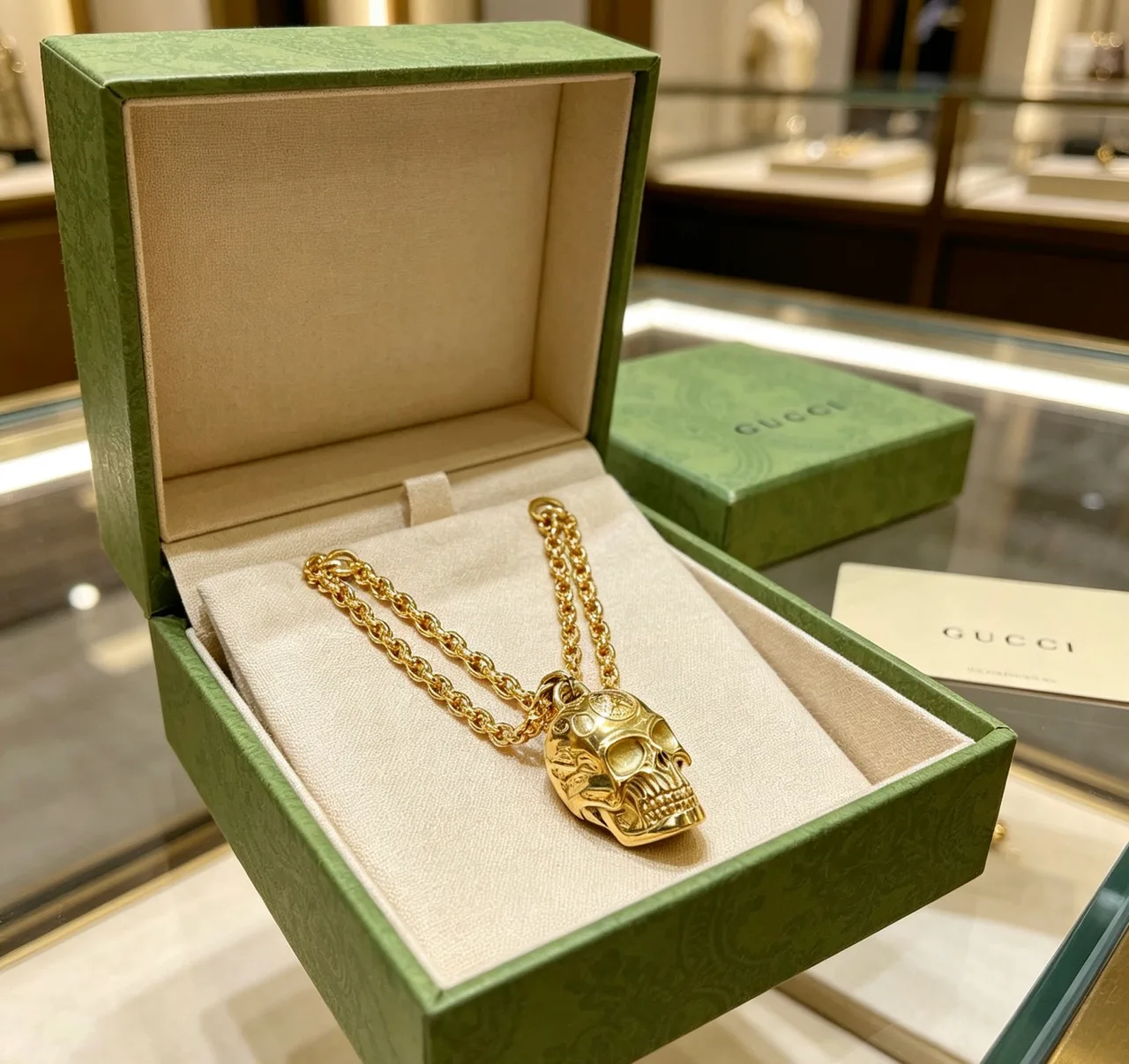 Gucci Glossy Skull Pendant Necklace in Gold · view 6