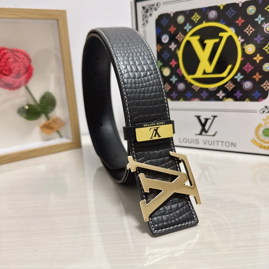 Louis Vuitton Cowhide Belt in Black · view 2