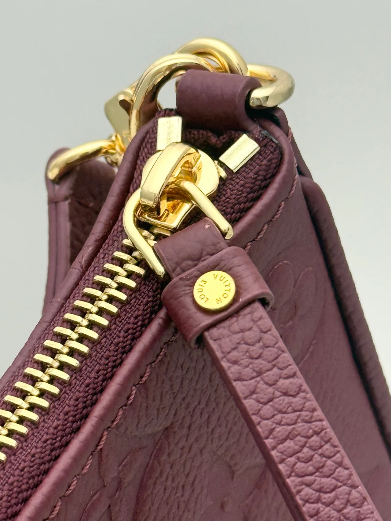 Louis Vuitton Leather Monogram Crossbody Bag in Burgundy · view 6